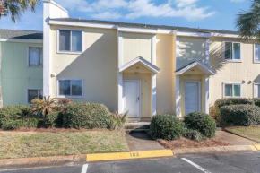 Southbay by the Gulf 103 only 25 Yards from the Beach a 2 Bedroom Townhome in Destin